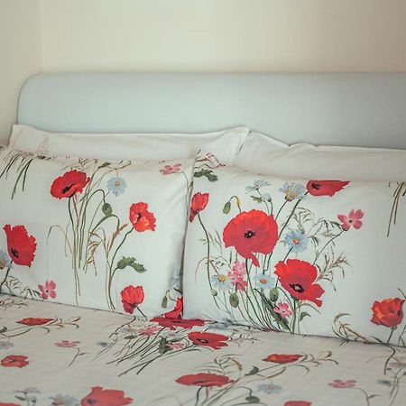 לינה וארוחת בוקר טאורמינה Elegant R&B Floridia מראה חיצוני תמונה